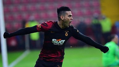 Son dakika spor haberleri: Galatasaray'da Fatih Terim kararını verdi! Radamel Falcao...