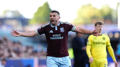 Aston Villa puan kaybetti