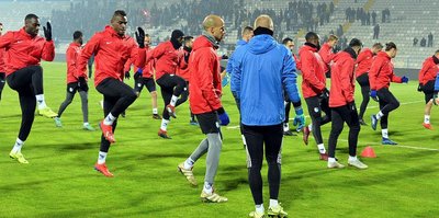 Erzurumspor'da Antalyaspor maçı çalışmaları devam ediyor