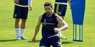 Gökhan sorun etmiyor