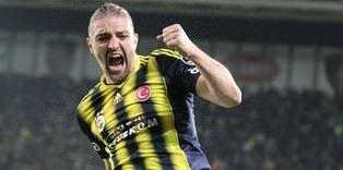Fener close to renewing with Caner