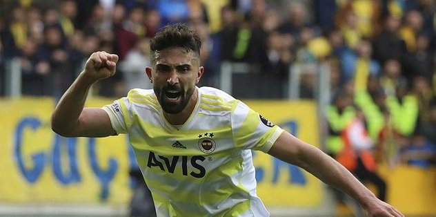 Fenerbahçe'de 3 isim imza atacak