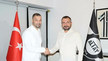 Yeni hocasına başkan kefil