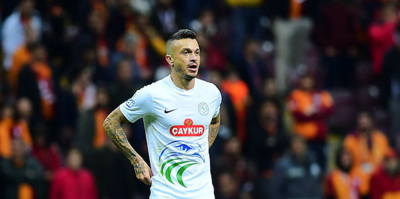 ‘Futbolu özledim’