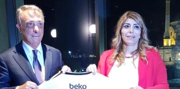 Çebi’den Berna Gözbaşı’na forma hediyesi