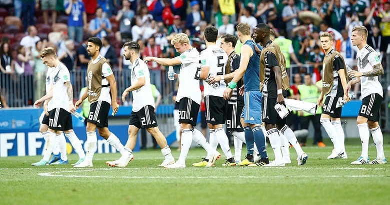 Almanya İsveç maçına kilitlendi