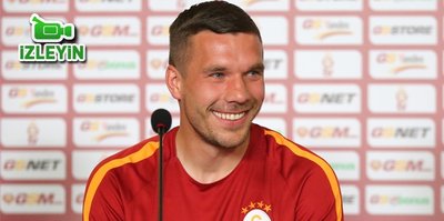 Lukas Podolski veda etti