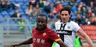 Kaptan Lucarelli pazubandı satıyor