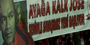 Antalya'da anlamlı pankart