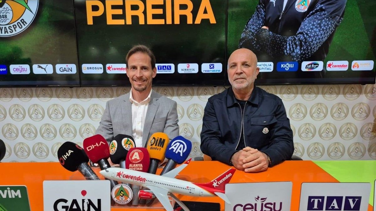 Corendon Alanyaspor'da Joao Pereira dönemi! Corendon Alanyaspor'da Joao Pereira dönemi!