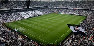 Siyah Beyazlı kulüpten Vodafone Arena jesti
