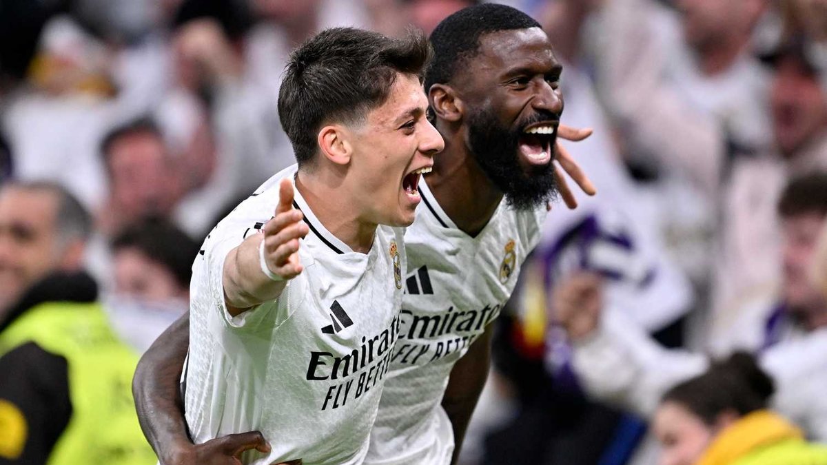 Arda Güler'in çocukluğunu gören Antonio Rüdiger'den gülümseten tepki Arda Güler'in çocukluğunu gören Antonio Rüdiger'den gülümseten tepki