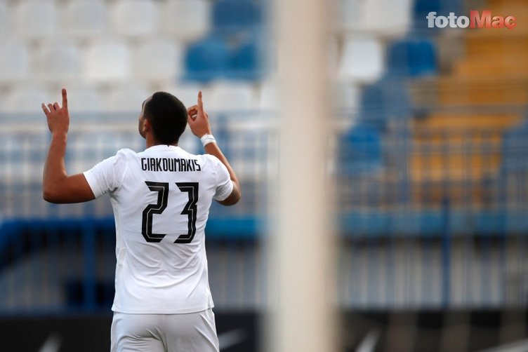 Son dakika transfer haberi: Beşiktaş'ın golcüsü Komşu'dan! Georgios Giakoumakis...