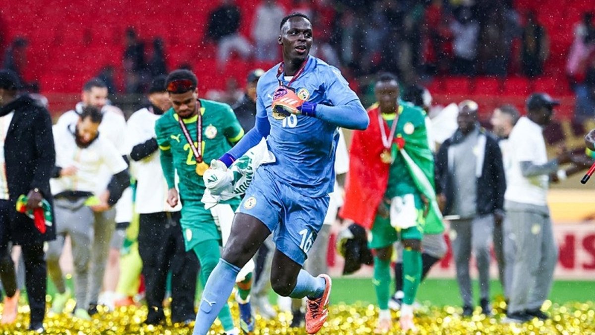 Afrika Kupası'nda ilginç anlar! Havlu savaşı geceye damga vurdu