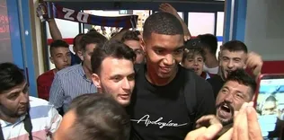 Fernandes Trabzonspor’a imza atacak