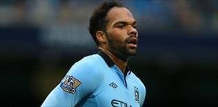Lescott'tan olumsuz mesaj