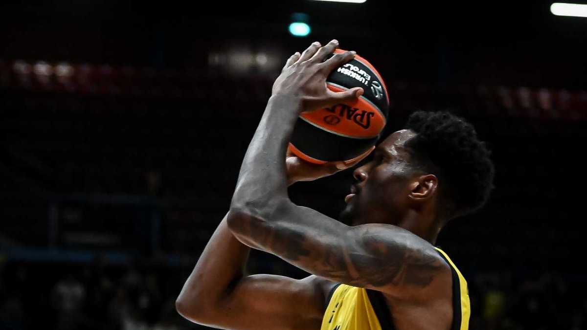 Panathinaikos Nigel Hayes-Davis transferini açıkladı!