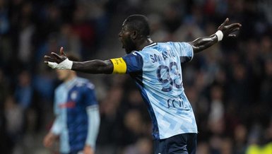 Beşiktaş'tan transferde Arouna Sangante operasyonu!