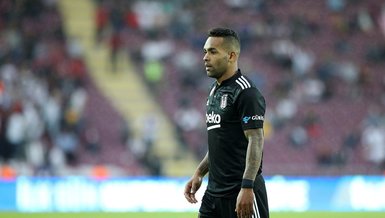 BEŞİKTAŞ TRANSFER HABERLERİ - Beşiktaş Alex Teixeira'nın sözleşmesini feshedildi