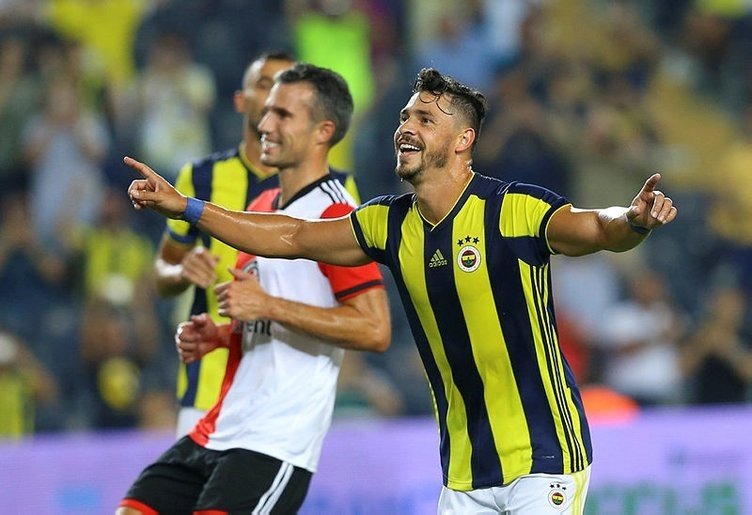 Rıdvan Dilmen Beşiktaş, Fenerbahçe ve Galatasaray'ın transfer gündemini değerlendirdi