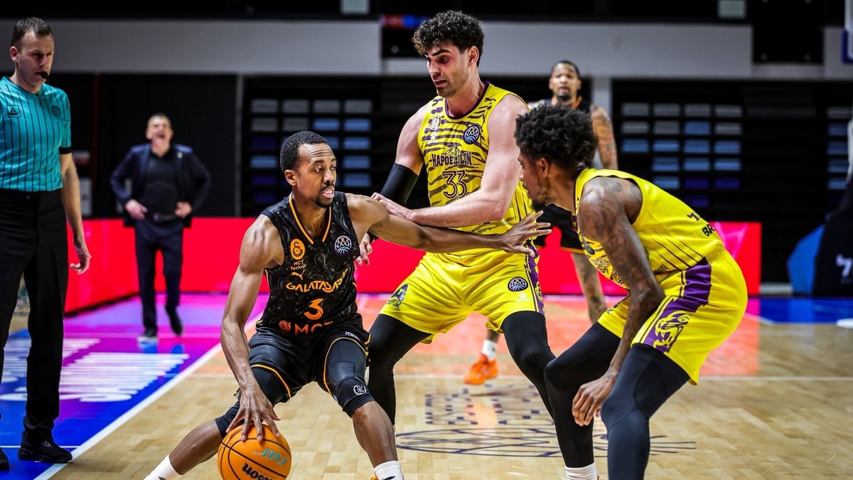 Galatasaray MCT Technic Hapoel Netanel Holon'a şans tanımadı