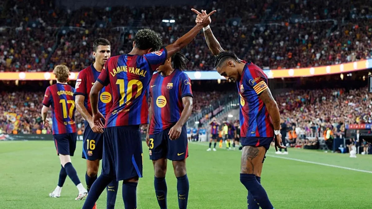 Barcelona gol oldu yağdı!