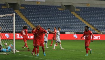 Hatay’da Strandberg şov