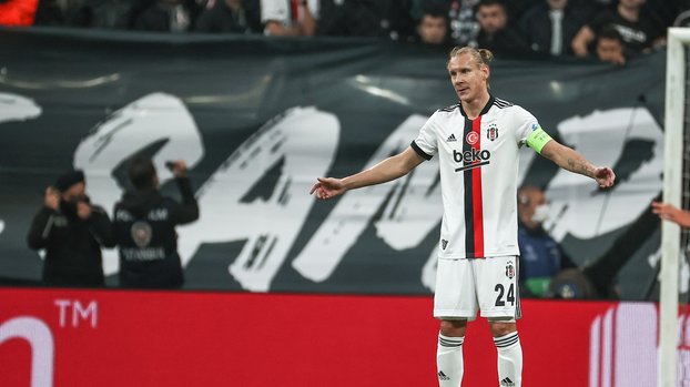 Beşiktaş Sporting Lizbon maçında penaltı kararı! İşte o pozisyon