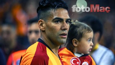 Galatasaray ile adı anılan o golcüye şok ifadeler!