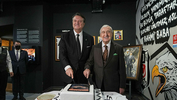 Rahmi Koç’tan kulübe ziyaret