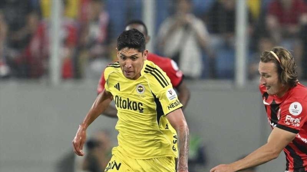 Edson Alvarez sevinci