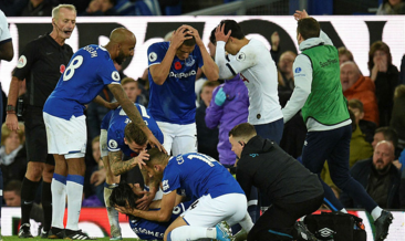 Everton'da Andre Gomes ameliyat edildi