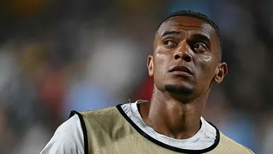 Mou'nun gözdesi Manuel Akanji