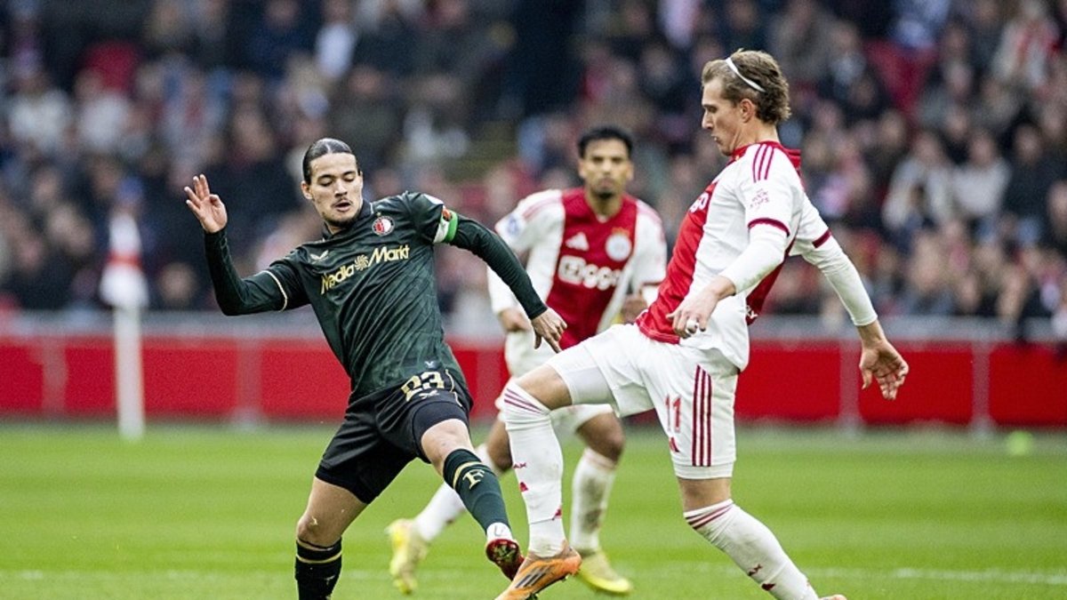 Hollanda'da derbinin galibi Ajax: İşte maçın özeti