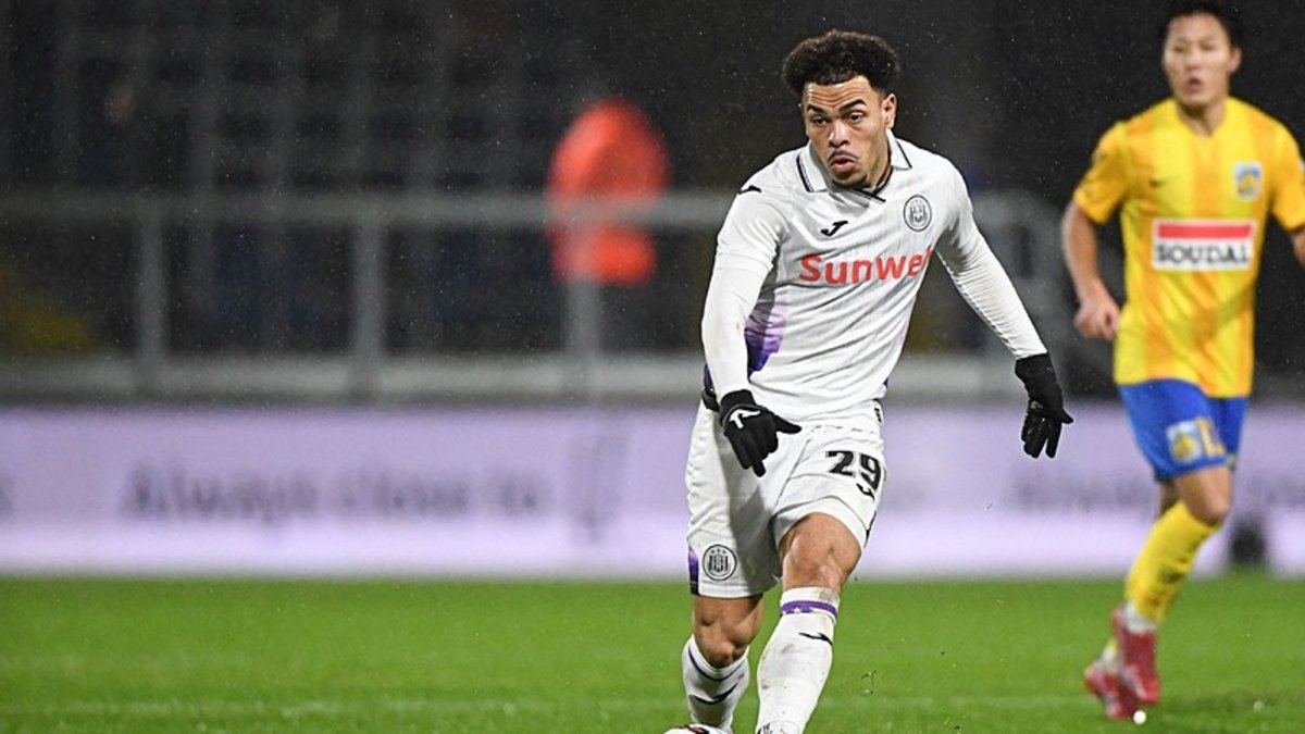 Beşiktaş'tan 10 numara harekatı! 2 genç yıldızdan biri gelecek