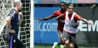 Sneijder katılmadı, Cenk ayrı çalıştı
