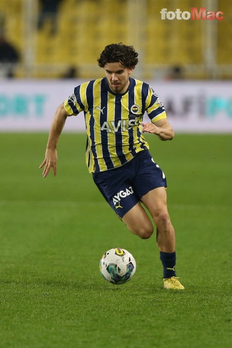 FENERBAHÇE HABERLERİ - Jorge Jesus’tan radikal karar! Ferdi Kadıoğlu... 1 FENERBAHÇE HABER - Jorge Jesus'tan radikal karar! Ferdi Kadıoğlu...