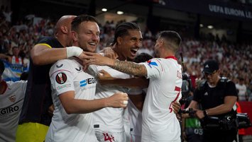 Loic Bade Leverkusen'e