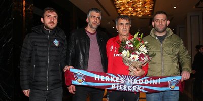 Trabzonsporlu taraftarlardan Şenol Güneş'e ziyaret