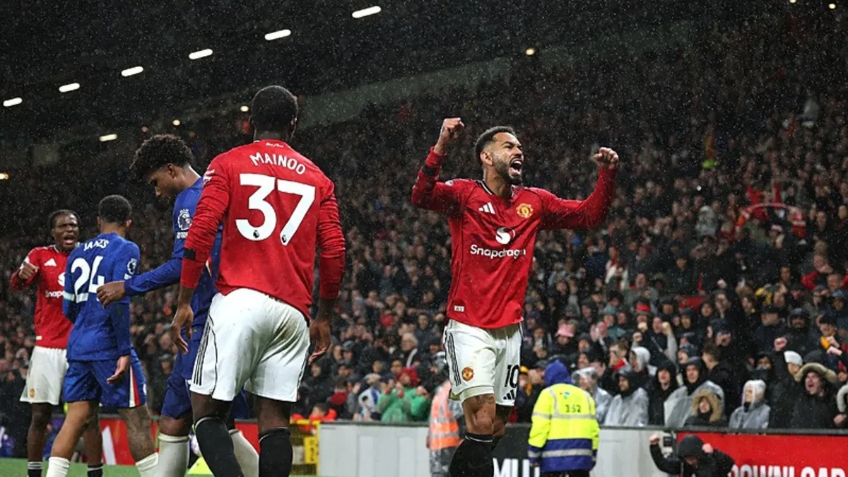 Manchester United 2-1 Chelsea | MAÇ SONUCU - ÖZET