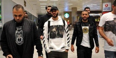 Real Madridli Benzema İstanbul'da