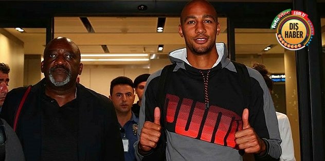 Roma Nzonzi'yi Galatasaray'a kiraladığını duyurdu