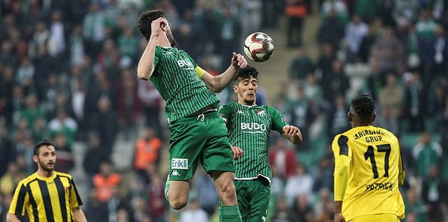 Bursaspor puan kaybettiği haftayı mutlu kapadı!