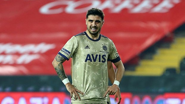 Mart ayında en çok konuşulan futbolcu Ozan Tufan oldu! #