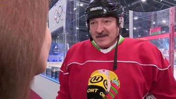 Belarus Devlet Başkanı coronaya rağmen maça çıktı