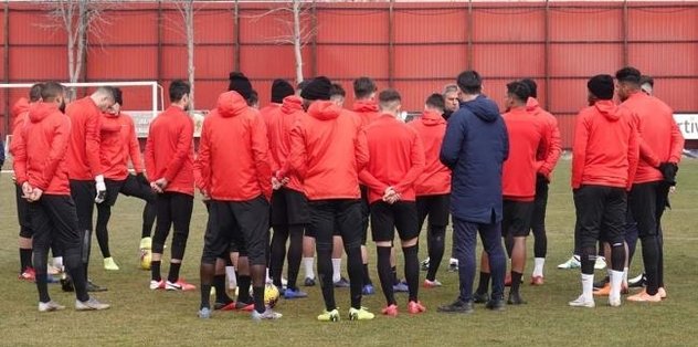 Fotomac Com Tr On Flipboard Genclerbirligi Galatasaray Macina Hazir