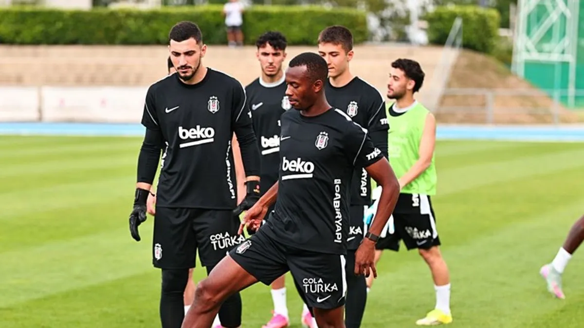 Beşiktaş’ta Tiago Djalo'dan Italiano'ya övgü dolu sözler!