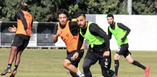 Altay yara sardı