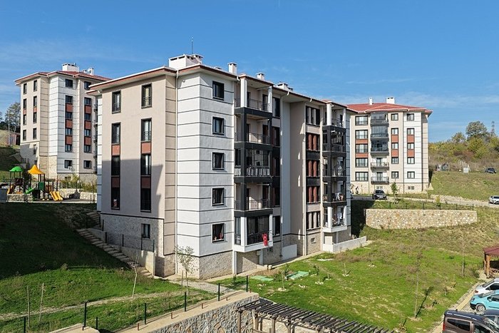 toki-bolu-kura-cekimi-canli-izle-saat-kacta-nasil-izlenir-canli-yayin-ekrani-1770872789749.jpeg TOKİ Bolu kura çekimi canlı izle!