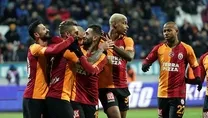 Zirveye göz koydu